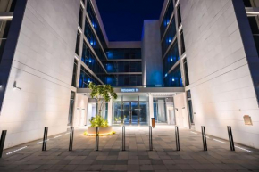 1BR w Exclusive Lagoon Access in District One Meydan